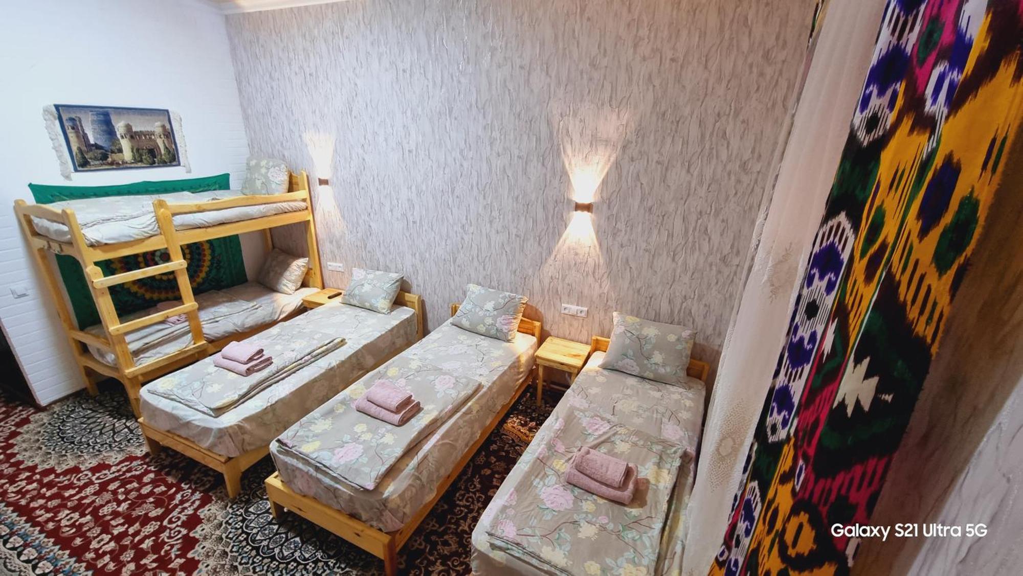 Naqqosh Bed & Breakfast Хива Екстериор снимка